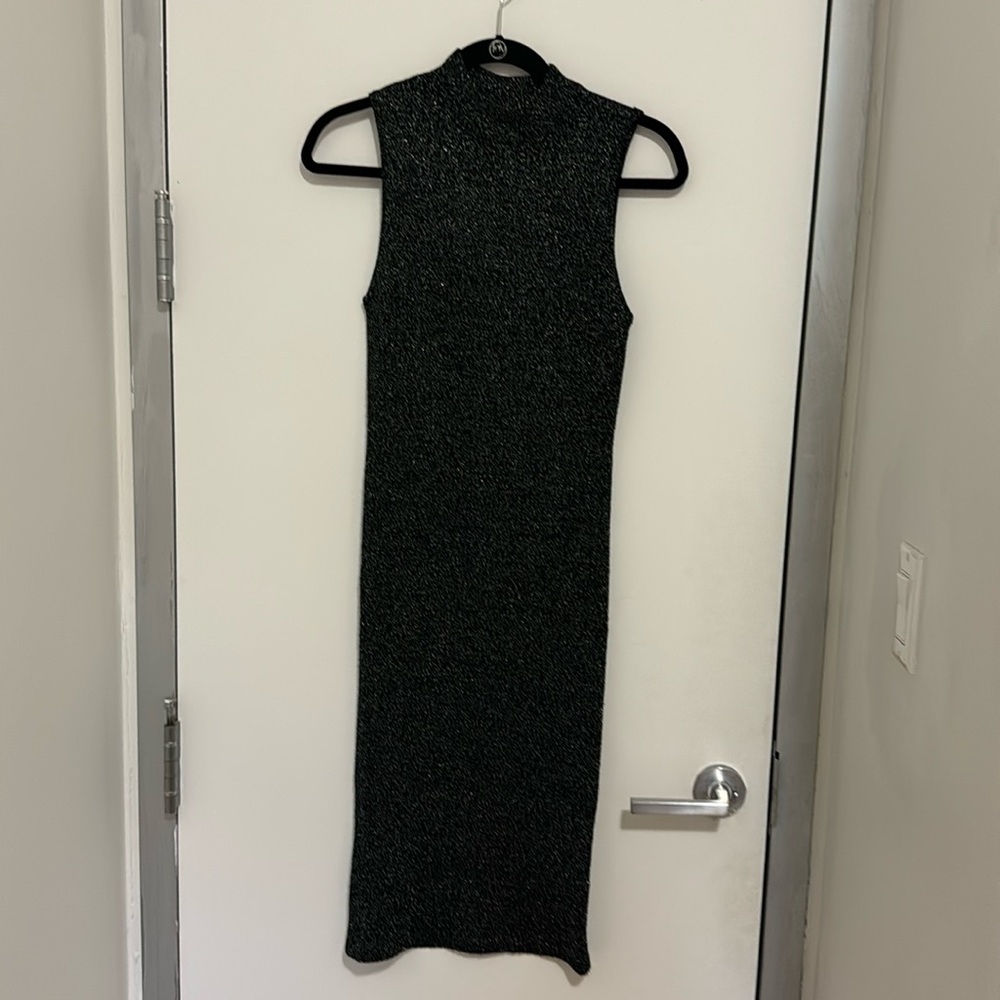Forever 21 knit sparkly sleeveless high neck navy dress (Medium)